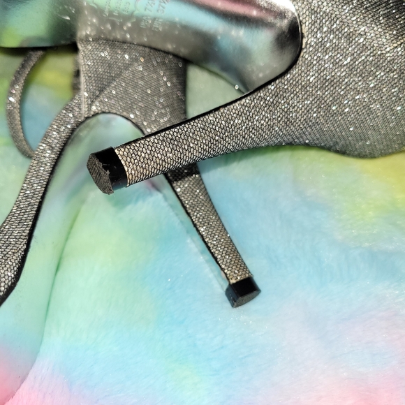 Nina sparkly bow heels - Picture 10 of 14